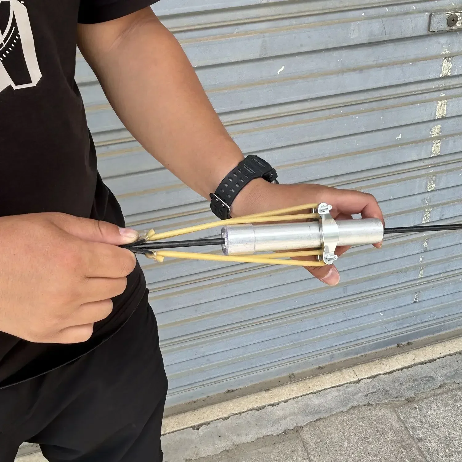 1pc Outdoor Mini Portable Hand - đánh giá và giá Outdoor Hunting Toys